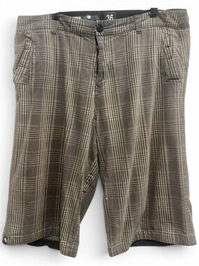 Vintage Y2K Lost Enterprises Plaid Skater Walkshorts Mens 36 Gray Baggy⁠